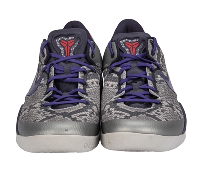 2013 Kobe Bryant Game Used & Photo Matched Nike Kobe 8 System Grey Sneakers Used on December 16, 2013 (Resolution Photomatching)